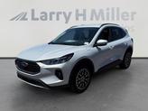 Photo of 2025 White Ford Escape