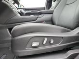 Thumbnail of 2025 Argent Silver Metallic Cadillac XT5