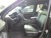 Thumbnail of 2024 Diamond Black Crystal Pearlcoat Jeep Grand Cherokee L