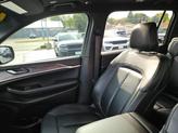 Thumbnail of 2024 Diamond Black Crystal Pearlcoat Jeep Grand Cherokee L