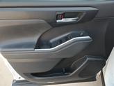 Thumbnail of 2022 Wind Chill Pearl Toyota Highlander