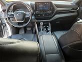 Thumbnail of 2022 Wind Chill Pearl Toyota Highlander