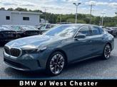 Photo of 2025 Green Metallic BMW 540