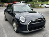 Thumbnail of 2025 Midnight Black MINI Hardtop