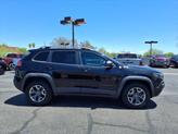 Thumbnail of 2019 Diamond Black Crystal Pearlcoat Jeep Cherokee