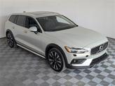 Thumbnail of 2020 Silver Volvo V60 Cross Country