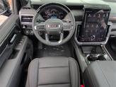 Thumbnail of 2025 Onyx Black GMC Yukon XL