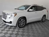 Thumbnail of 2022 White Frost Tri-Coat GMC Terrain