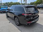Thumbnail of 2022 Diamond Black Jeep Grand Cherokee L