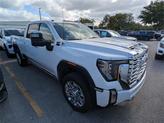 Thumbnail of 2025 Summit White GMC Sierra 2500