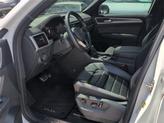 Thumbnail of 2023 Opal White Pearl Effect Volkswagen Atlas Cross Sport