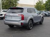 Thumbnail of 2025 Everlasting Silver Kia Telluride