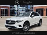Photo of 2025 Polar White Mercedes-Benz GLC 300