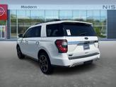 Thumbnail of 2021 White Ford Expedition