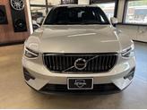Thumbnail of 2025 Silver Volvo XC40