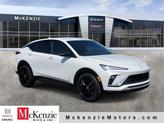 Photo of 2025 White Buick Envista