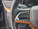Thumbnail of 2021 Diamond Black Crystal Pearlcoat Jeep Grand Cherokee L