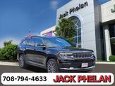 Photo of 2024 Diamond Black Crystal Pearlcoat Jeep Grand Cherokee L