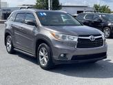 Photo of 2014 Predawn Gray Mica Toyota Highlander
