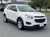 Photo of 2017 Summit White Chevrolet Equinox