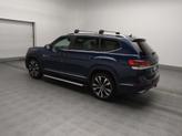 Thumbnail of 2021 Tourmaline Blue Metallic Volkswagen Atlas