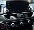 Thumbnail of 2020 Platinum White Pearl Honda Accord