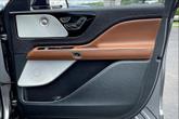 Thumbnail of 2023 Asher Gray Metallic Clearcoat Lincoln Aviator