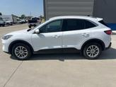 Thumbnail of 2020 Oxford White Ford Escape