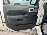 Thumbnail of 2018 Bright White Clearcoat Jeep Wrangler Unlimited