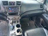 Thumbnail of 2013 Magnetic Gray Metallic Toyota Highlander