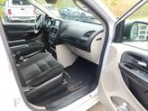 Thumbnail of 2016 Bright White Clearcoat Dodge Grand Caravan