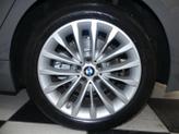 Thumbnail of 2022 Gray BMW 530
