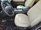 Thumbnail of 2022 Agate Black Metallic Ford Edge