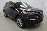Thumbnail of 2022 Jewel Red Metallic Tinted Clearcoat Ford Explorer