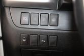 Thumbnail of 2018 Blizzard Pearl Toyota Highlander Hybrid