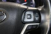 Thumbnail of 2018 Blizzard Pearl Toyota Highlander Hybrid