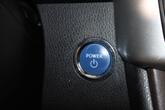 Thumbnail of 2018 Blizzard Pearl Toyota Highlander Hybrid
