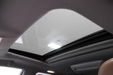 Thumbnail of 2018 Blizzard Pearl Toyota Highlander Hybrid