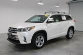 Thumbnail of 2018 Blizzard Pearl Toyota Highlander Hybrid