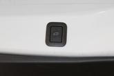 Thumbnail of 2018 Blizzard Pearl Toyota Highlander Hybrid