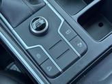 Thumbnail of 2022 Glacial White Pearl Kia Sorento