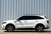 Thumbnail of 2022 Glacial White Pearl Kia Sorento