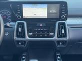 Thumbnail of 2022 Glacial White Pearl Kia Sorento