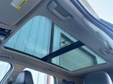 Thumbnail of 2022 Glacial White Pearl Kia Sorento