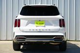 Thumbnail of 2022 Glacial White Pearl Kia Sorento