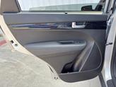 Thumbnail of 2014 Bright Silver Kia Sorento