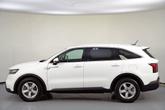 Thumbnail of 2021 Glacial White Pearl Kia Sorento
