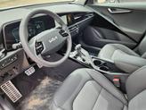 Thumbnail of 2025 Snow White Pearl Kia Niro