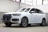 Thumbnail of 2018 Glacier White Metallic Audi Q7