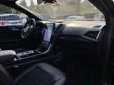 Thumbnail of 2022 Agate Black Metallic Ford Edge